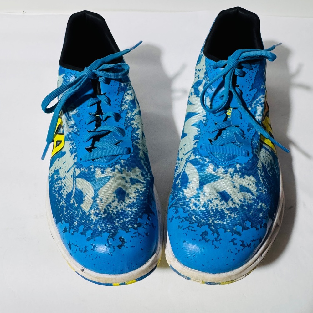Hoka Unisex Crescendo XC Running Shoe with Spikes - Picture 2 of 8
